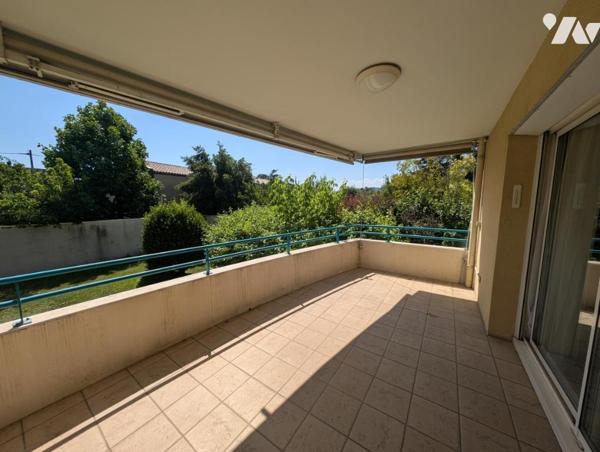 VALENCE - APPARTEMENT T4 , 103 m² + GARAGE + PARKING 