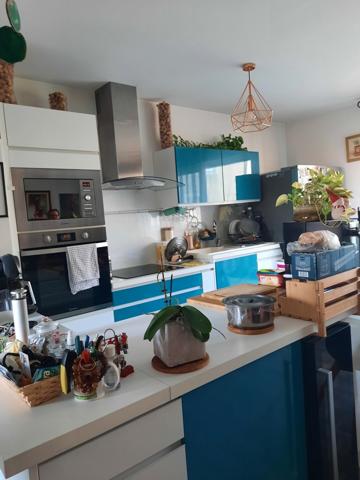 Avignon IM T2, terrasse, cellier, ascenseur, parking