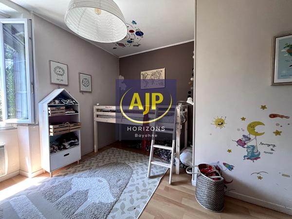 Maison à vendre Bayonne - 8 pièces, 180m² avec 6 chambre(s) à 595 000€ - AJP Horizons Bayonne