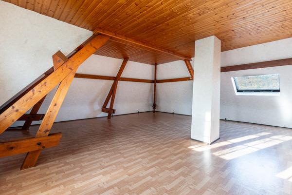 Maison 180m² 5 chambres  grand sous sol