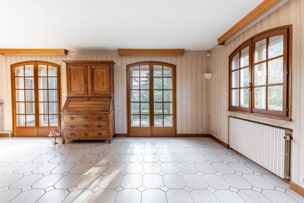 Maison 180m² 5 chambres  grand sous sol