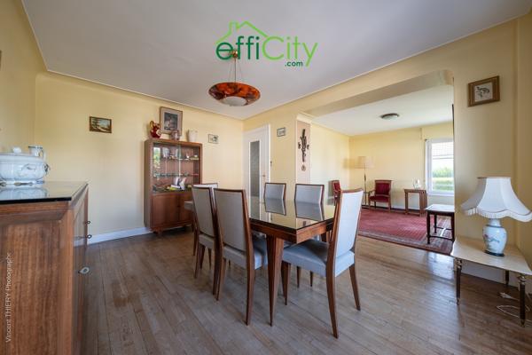 Maison 6 pièces - 140 m² Exclusivité efficity