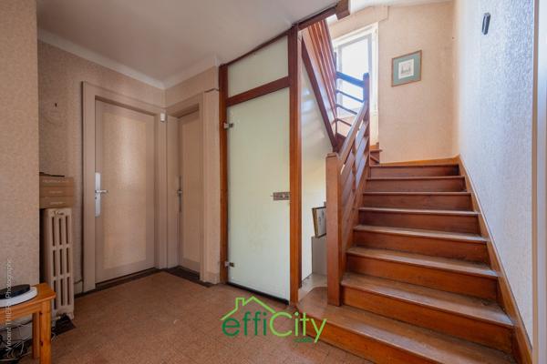 Maison 6 pièces - 140 m² Exclusivité efficity