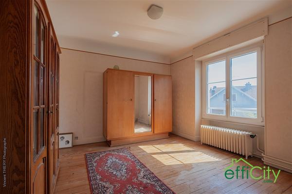 Maison 6 pièces - 140 m² Exclusivité efficity