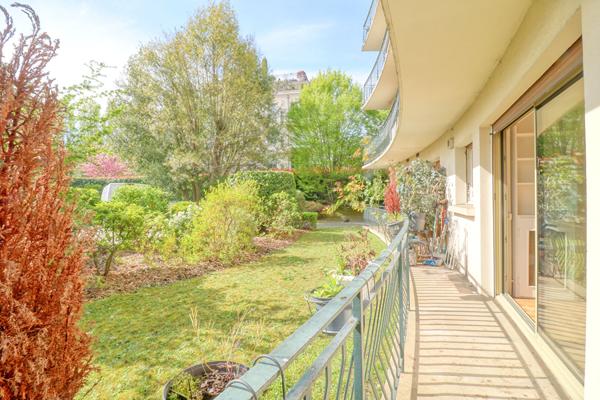 LE PLESSIS-ROBINSON / SCEAUX - Carrefour des Mouilleboeufs - Appartement 4 pièces - 99m²