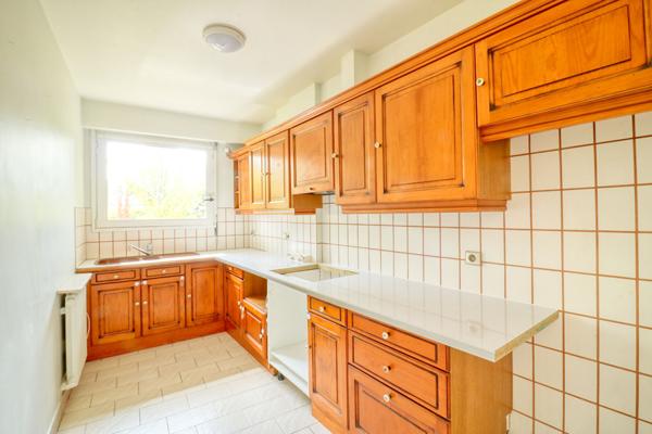 LE PLESSIS-ROBINSON / SCEAUX - Carrefour des Mouilleboeufs - Appartement 4 pièces - 99m²