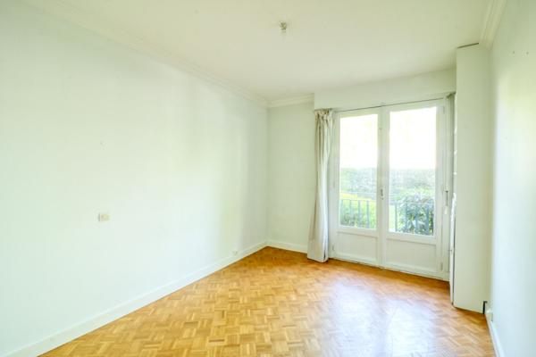 LE PLESSIS-ROBINSON / SCEAUX - Carrefour des Mouilleboeufs - Appartement 4 pièces - 99m²