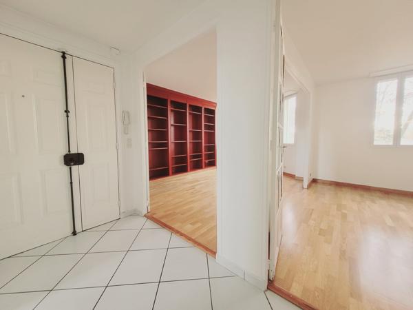 Le Vésinet (78110) Magnifique appartement traversant et sans vis-à-vis