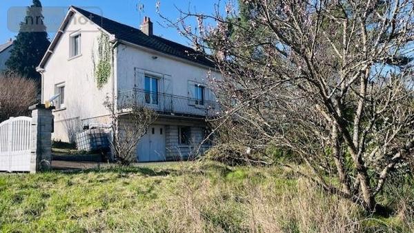 Maison à vendre à Luynes dans l'Indre-et-Loire (37230), ref : 999/3743   
LUYNES