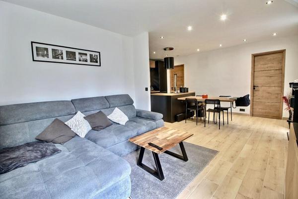 Maison plain-pied de type 3 avec terrasse et grand jardin à vendre à Saint Victoret