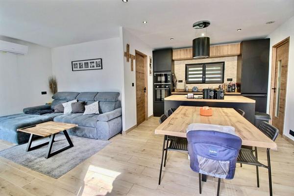 Maison plain-pied de type 3 avec terrasse et grand jardin à vendre à Saint Victoret