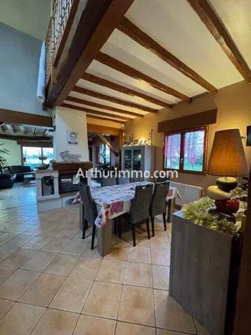 Vente Maison 6 pièces 151 m2 à Saint-Vincent-Cramesnil