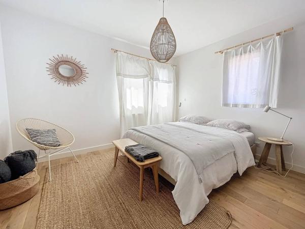 Villa avec accès privatif à la plage