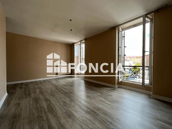 Location Appartement 3 pièces 67.8 m² - 55 RUE GAMBETTA Perigueux 24000