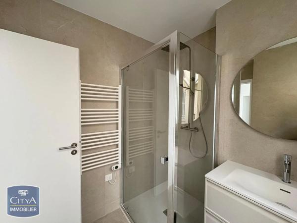 Appartement à louer 3 pièces 59.4m² Nice (06000)