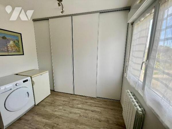 Maison à vendre à Trébeurden (22560).
Rénovée a faible consommation énergétique et en parfait ...