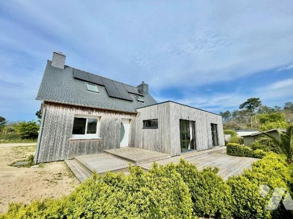 Maison à vendre à Trébeurden (22560).
Rénovée a faible consommation énergétique et en parfait ...