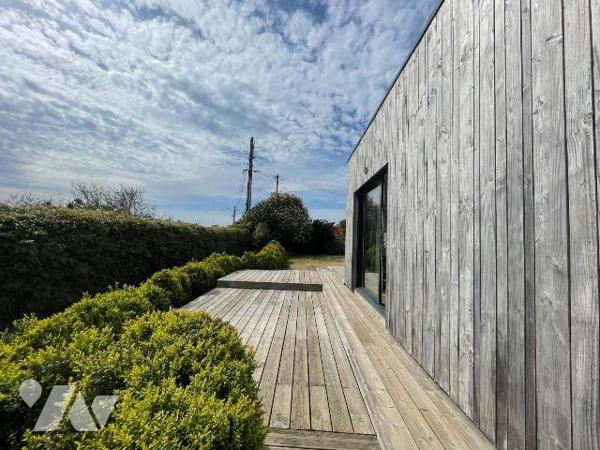 Maison à vendre à Trébeurden (22560).
Rénovée a faible consommation énergétique et en parfait ...