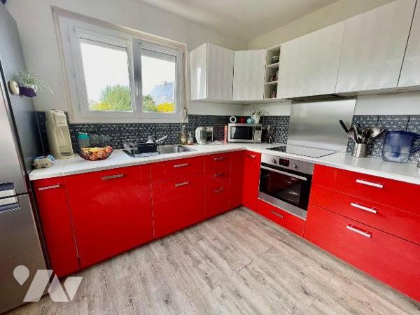 Maison à vendre à Trébeurden (22560).
Rénovée a faible consommation énergétique et en parfait ...