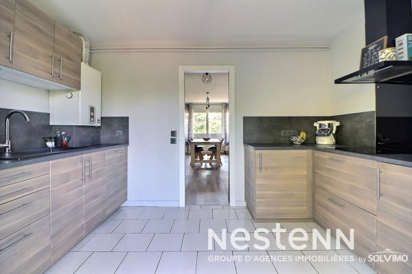 Saint-Priest Centre Ville, Appartement T4, 2 chambres, 100m², double balcon, stationnement et cave
