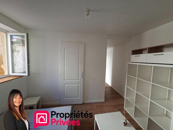 Immeuble Le Coteau 5 pièce(s) 65 m2