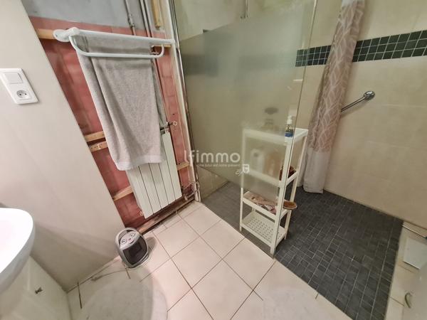 Maison 213m² 6 chambres Terrain 5240m² Dépendances