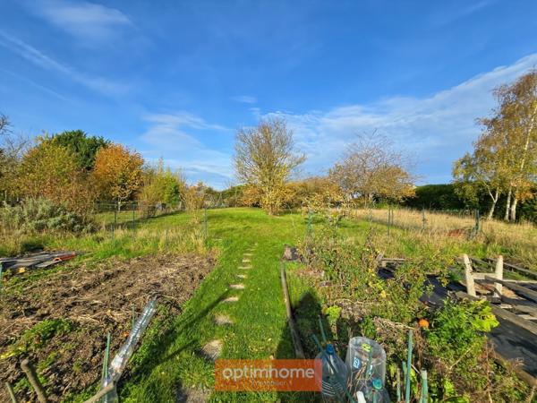 MAISON SEMI PLAIN-PIED 3 CH BUREAU GARAGE JARDIN DEPENDANCES