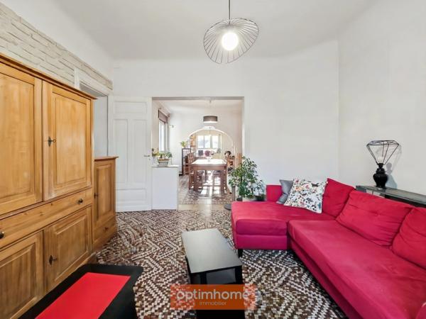 MAISON SEMI PLAIN-PIED 3 CH BUREAU GARAGE JARDIN DEPENDANCES