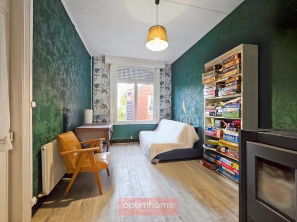 MAISON SEMI PLAIN-PIED 3 CH BUREAU GARAGE JARDIN DEPENDANCES