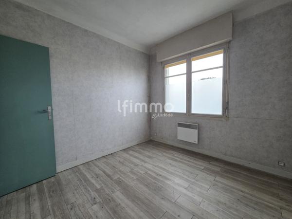 Maison individuelle de plain-pied avec 2 garages