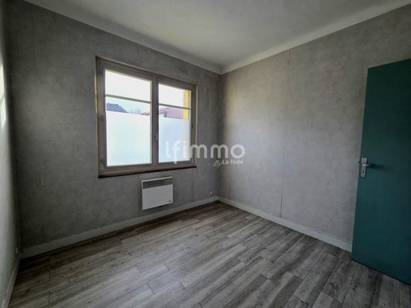 Maison individuelle de plain-pied avec 2 garages