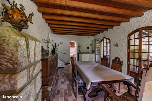 Maison de village en vente avec 6 pièces à Prats-De-Mollo-La-Preste