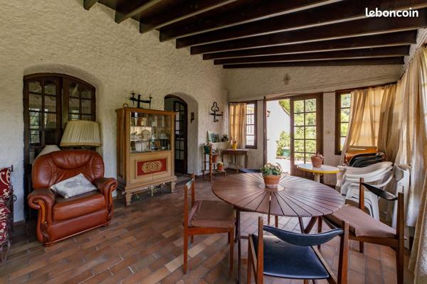 Maison de village en vente avec 6 pièces à Prats-De-Mollo-La-Preste