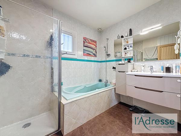 31140 PECHBONNIEU - Maison T5 de 126m² avec sous-sol, jardin et piscine