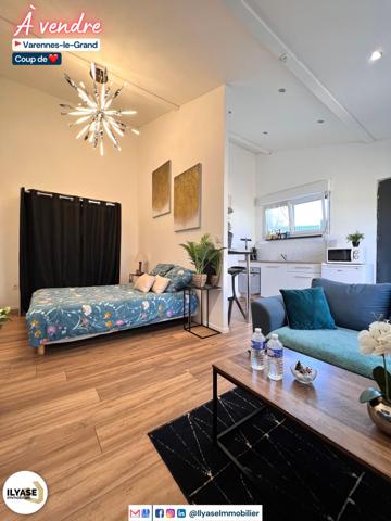 Varennes-le-Grand (71240) 8 PIÈCES 209 M² 758 M² MAISON 209 M² + 30 M² DE DÉPENDANCE | 5 CH | PISCINE