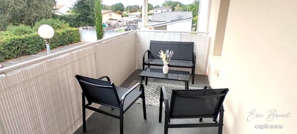 MARCHEPRIME – BEL APPARTEMENT 3 PIÈCES / 2 CHAMBRES AVEC GRAND BALCON