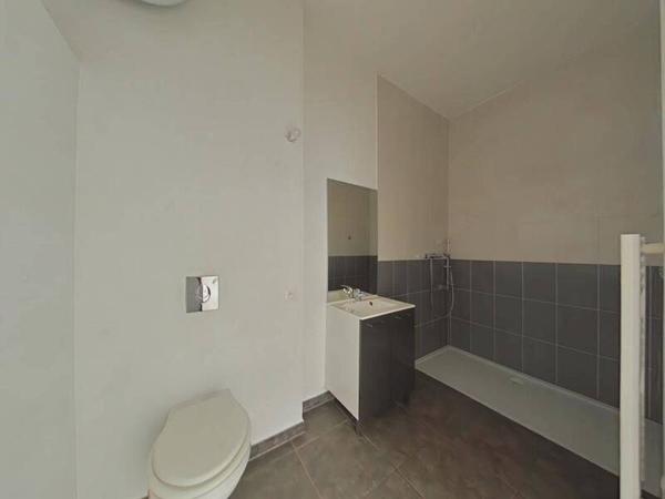 Appartement 2 pièces                                        - 42000 Saint-Étienne Réf : 13482