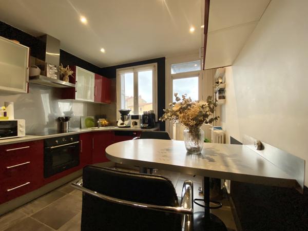 Saint-Étienne (42000) Bel appartement T3 + balcon - Secteur Châteaucreux