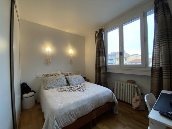 Saint-Étienne (42000) Bel appartement T3 + balcon - Secteur Châteaucreux