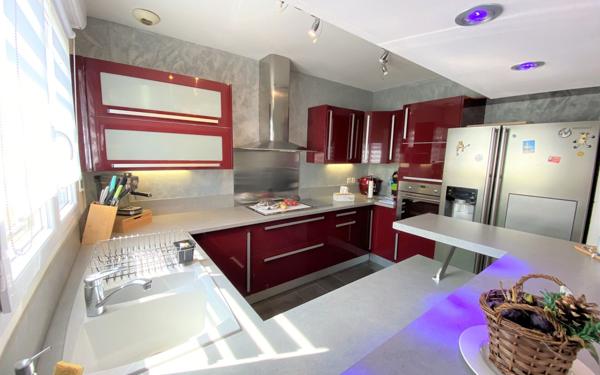 Maison à vendre    6 pièces •  Hayange