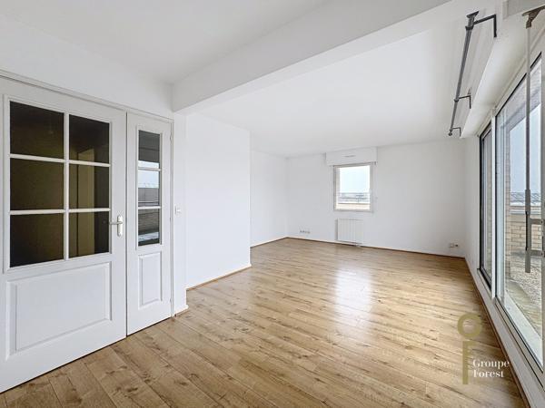 NOUVEAUTE AU PIED DU TRAM T3 DANS RESIDENCE SECURISEE