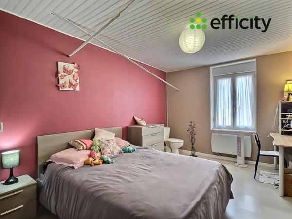 Maison 5 pièces - 92 m² Exclusivité efficity