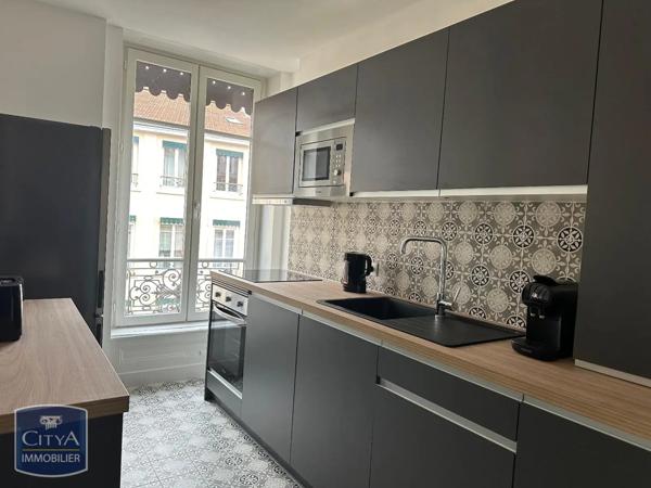 Appartement à louer 3 pièces 62.19m²