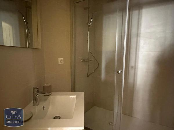 Appartement à louer 3 pièces 62.19m²