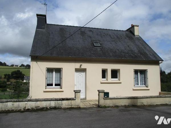 maison : CARHAIX