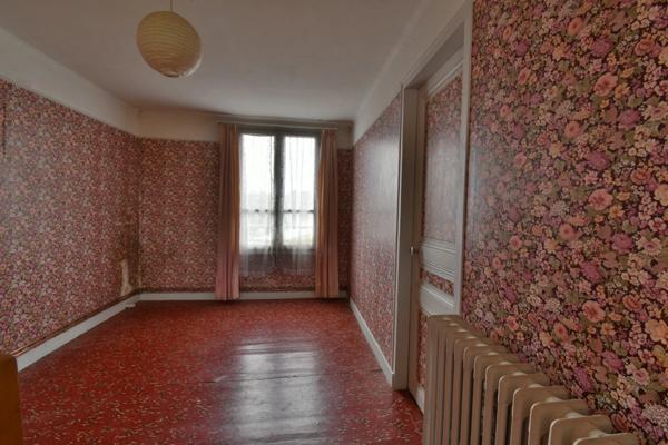 Ensemble de deux maison avec parc de 4000m², à Chaillac (36)