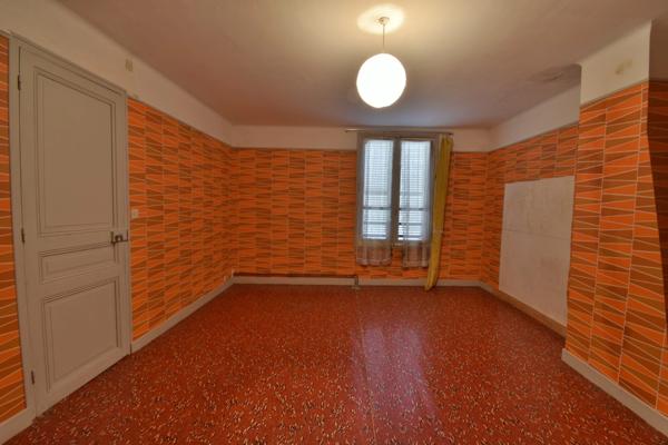 Ensemble de deux maison avec parc de 4000m², à Chaillac (36)