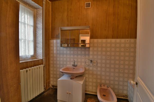 Ensemble de deux maison avec parc de 4000m², à Chaillac (36)