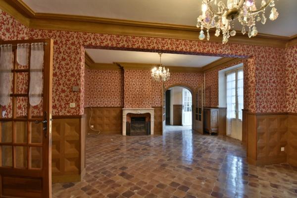 Ensemble de deux maison avec parc de 4000m², à Chaillac (36)