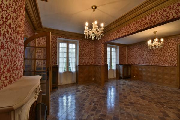 Ensemble de deux maison avec parc de 4000m², à Chaillac (36)